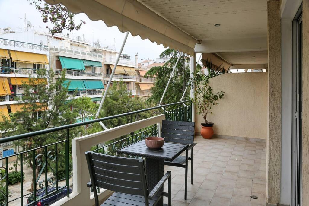 Charming Apartment Near Center Ateny Zewnętrze zdjęcie